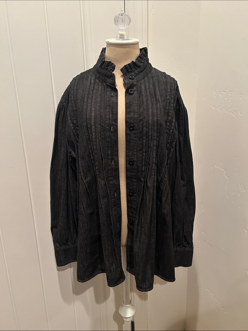 See by Chloe Women’s Ruffled Denim Blouse in Ash Black